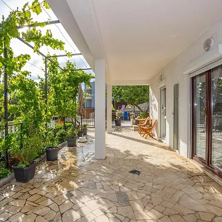 Apartment Jasminka